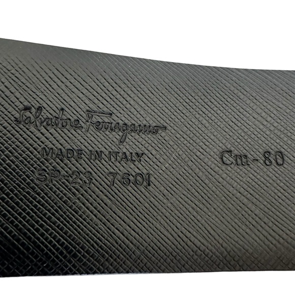 Salvatore Ferragamo Reversible Leather Belt Strap Oxford Blue and Black Size 32 - Picture 11 of 16